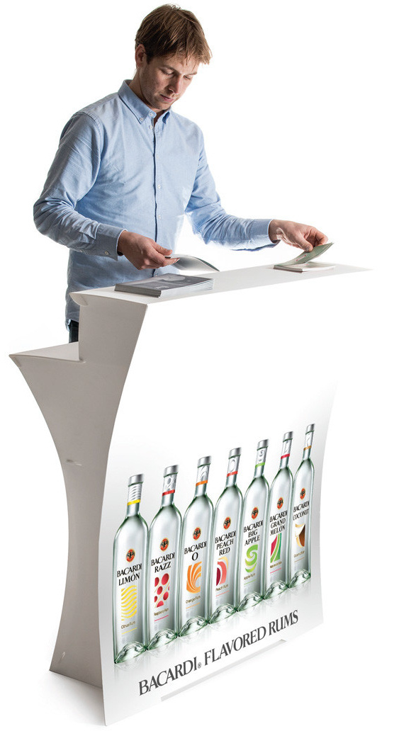 Flux Bartisch Bartisch für eine Messe