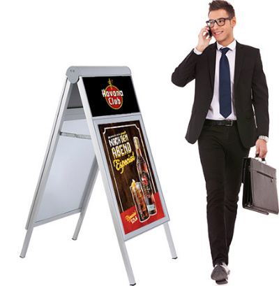 Kundenstopper Design Kundenstopper Design