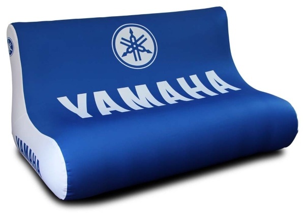 Aufblasbare Couch-Sofa mit bedrucktem Textilstoffbezug | kleines Packmaß, schneller im Aufbau aufblasbare-couch-sofa-bedruckt